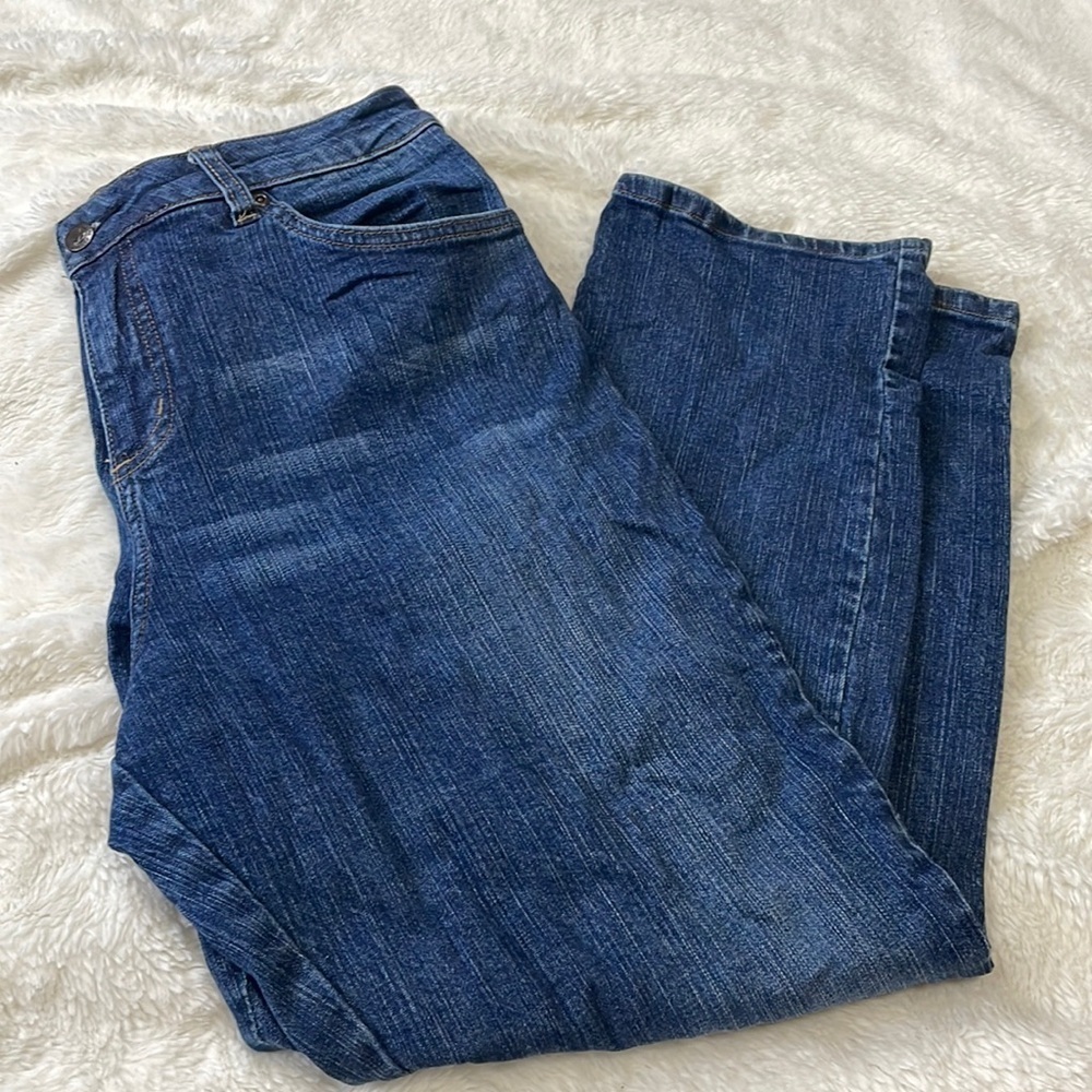 Faded Glory Classic Straight‎ Leg Jeans